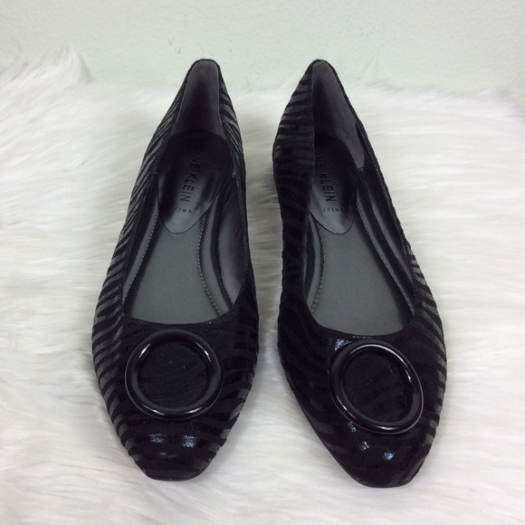 Anne Klein Ohare flats in a black zebra pattern. - Picture 2 of 7